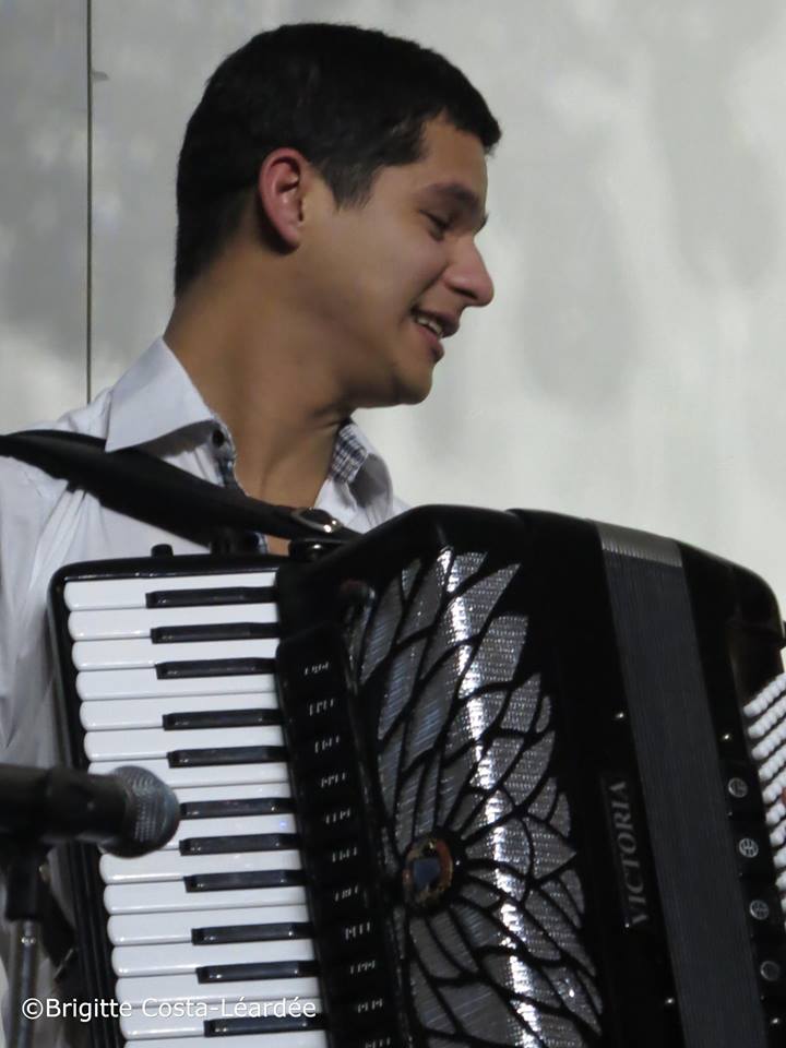 Douglas-marcolino